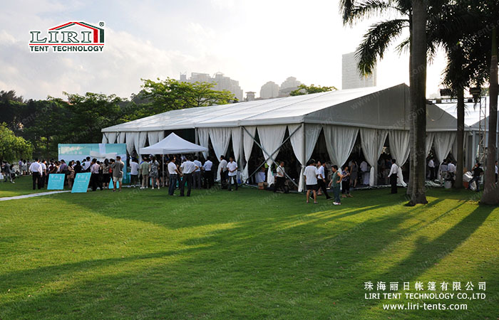 All About Outdoor Wedding Tents