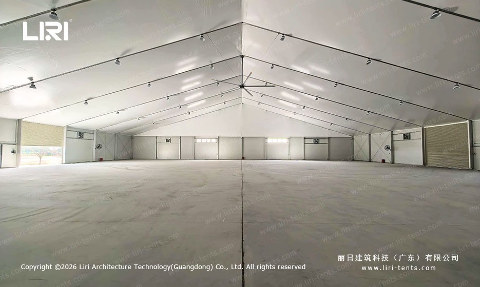 clear span tent structure for exhibition event